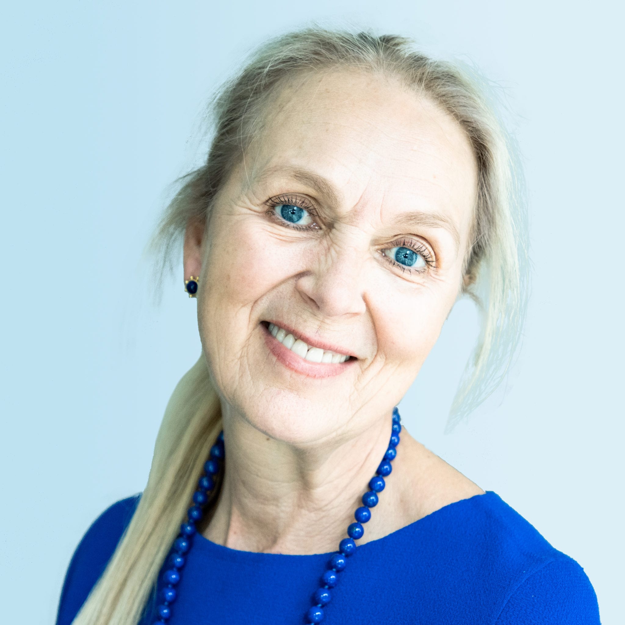 Image from https://eab.com/wp-content/uploads/2020/02/Royall-PamIMG_1552-Edit20191114002-scaled.jpg
